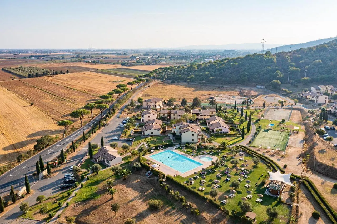 Le Corti Di Montepitti Aparthotel Suvereto