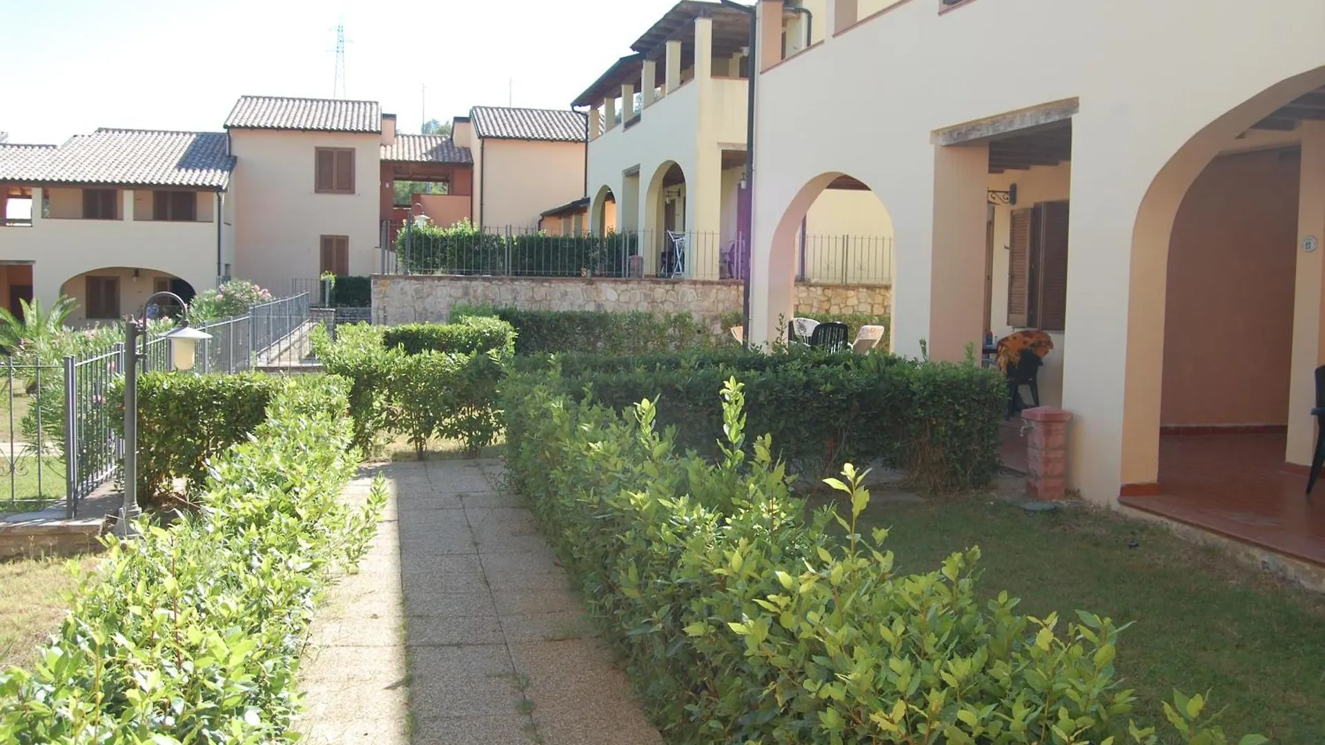 Le Corti Di Montepitti Aparthotel Suvereto