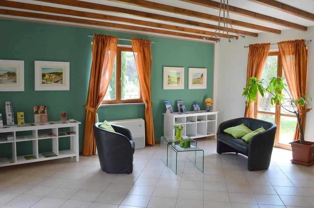 Le Corti Di Montepitti Aparthotel Suvereto 3*,