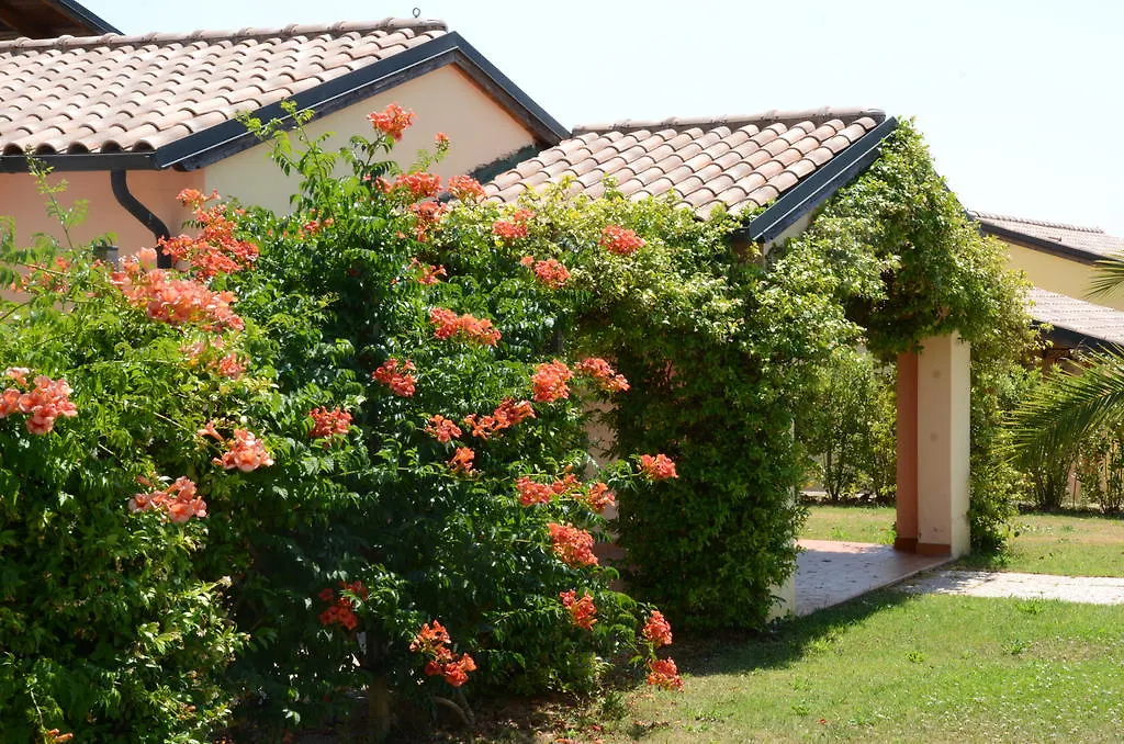 Le Corti Di Montepitti Aparthotel Suvereto