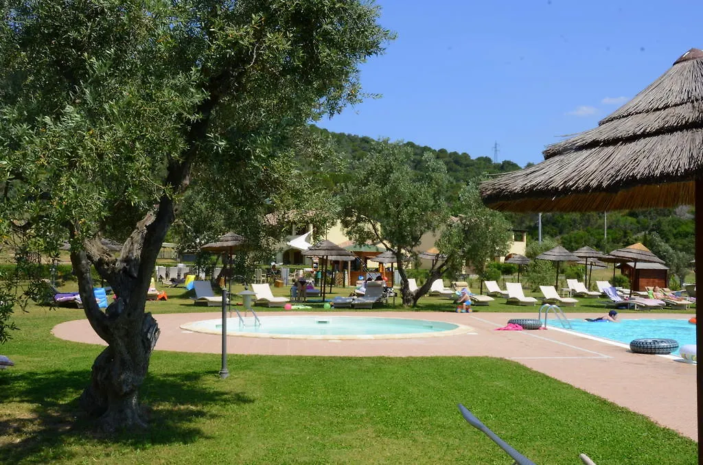 Le Corti Di Montepitti Aparthotel Suvereto