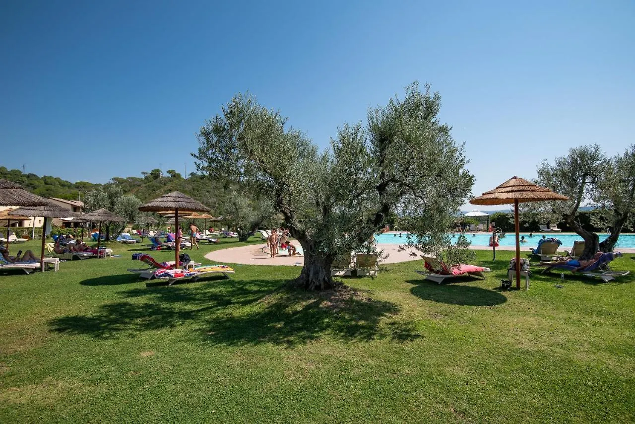 Le Corti Di Montepitti Aparthotel Suvereto