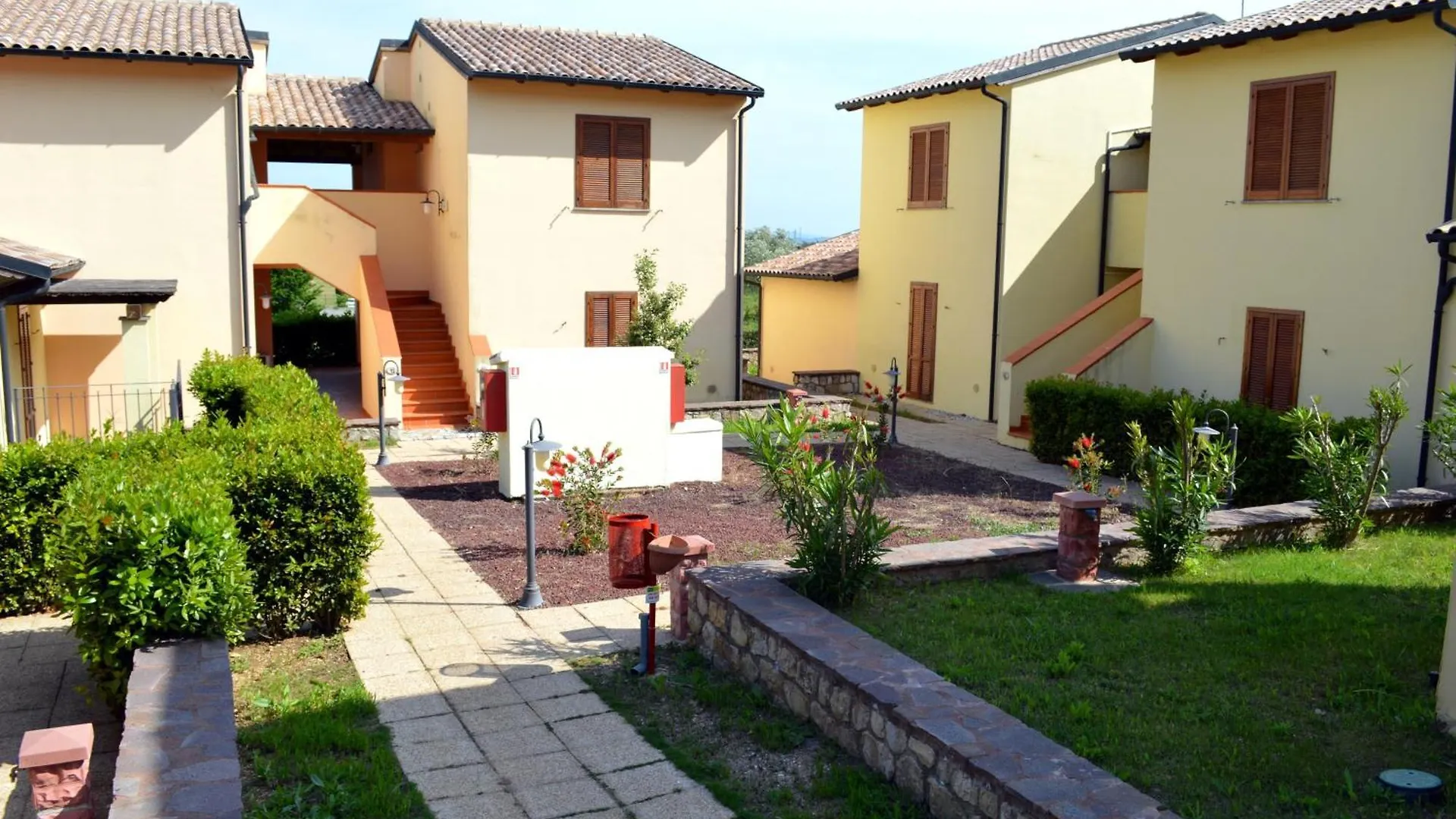 Le Corti Di Montepitti Lejlighedshotel Suvereto 3*,