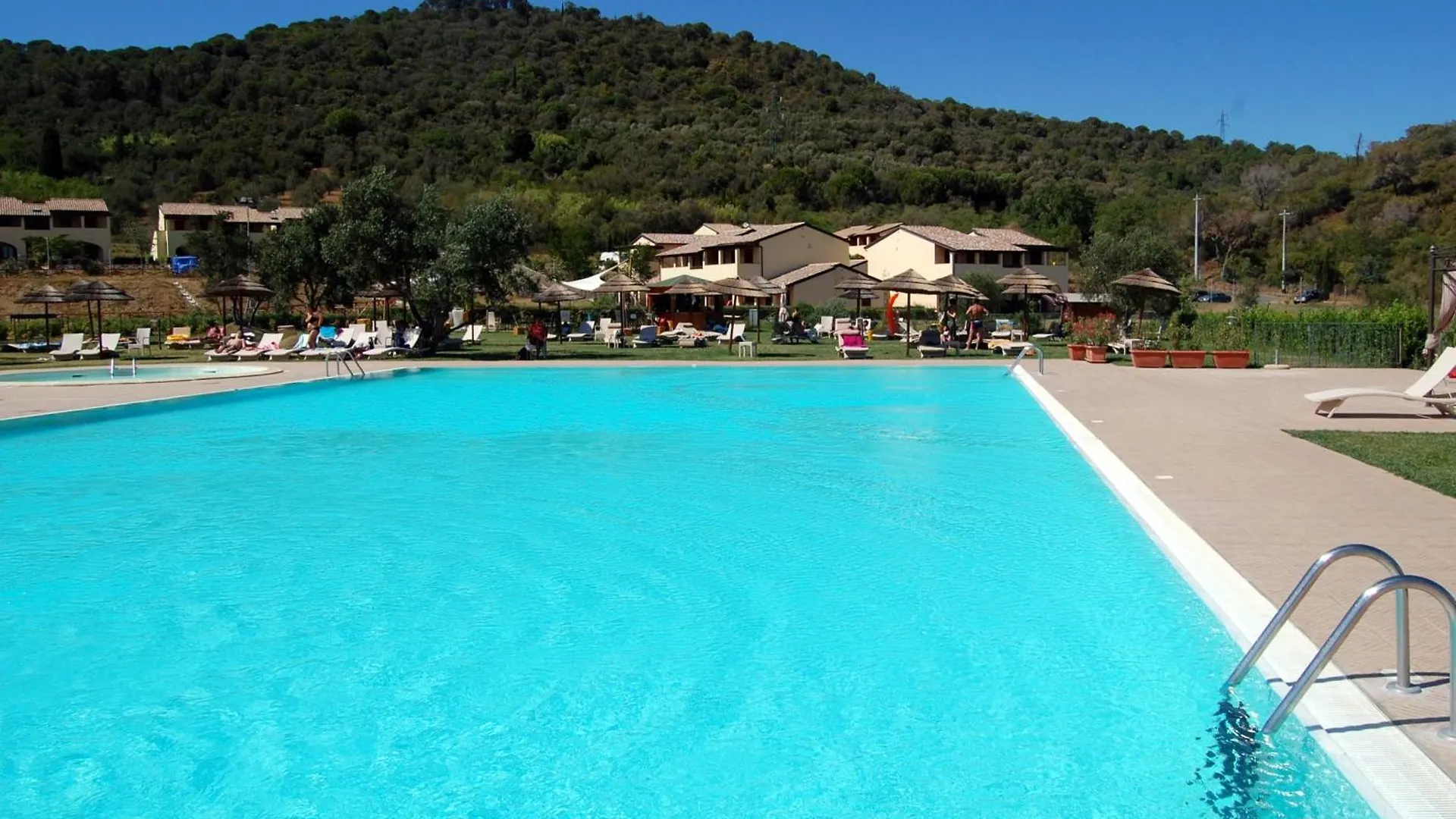 Le Corti Di Montepitti Lejlighedshotel Suvereto