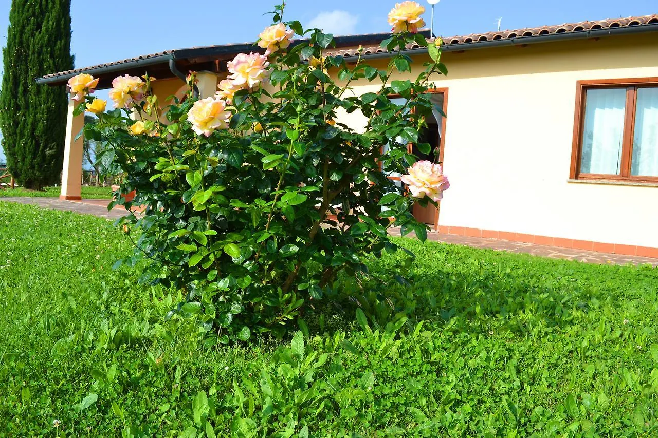 Le Corti Di Montepitti Lejlighedshotel Suvereto