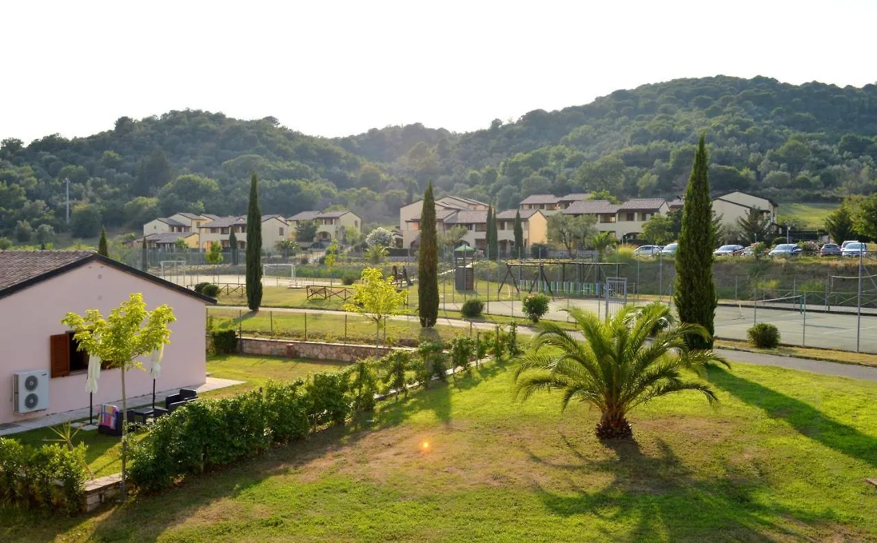 Апарт-отель Апарт отель Le Corti Di Montepitti Суверето